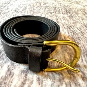 Parker Clay walker women’s Black Leather Belt. Never been worn. Medium.